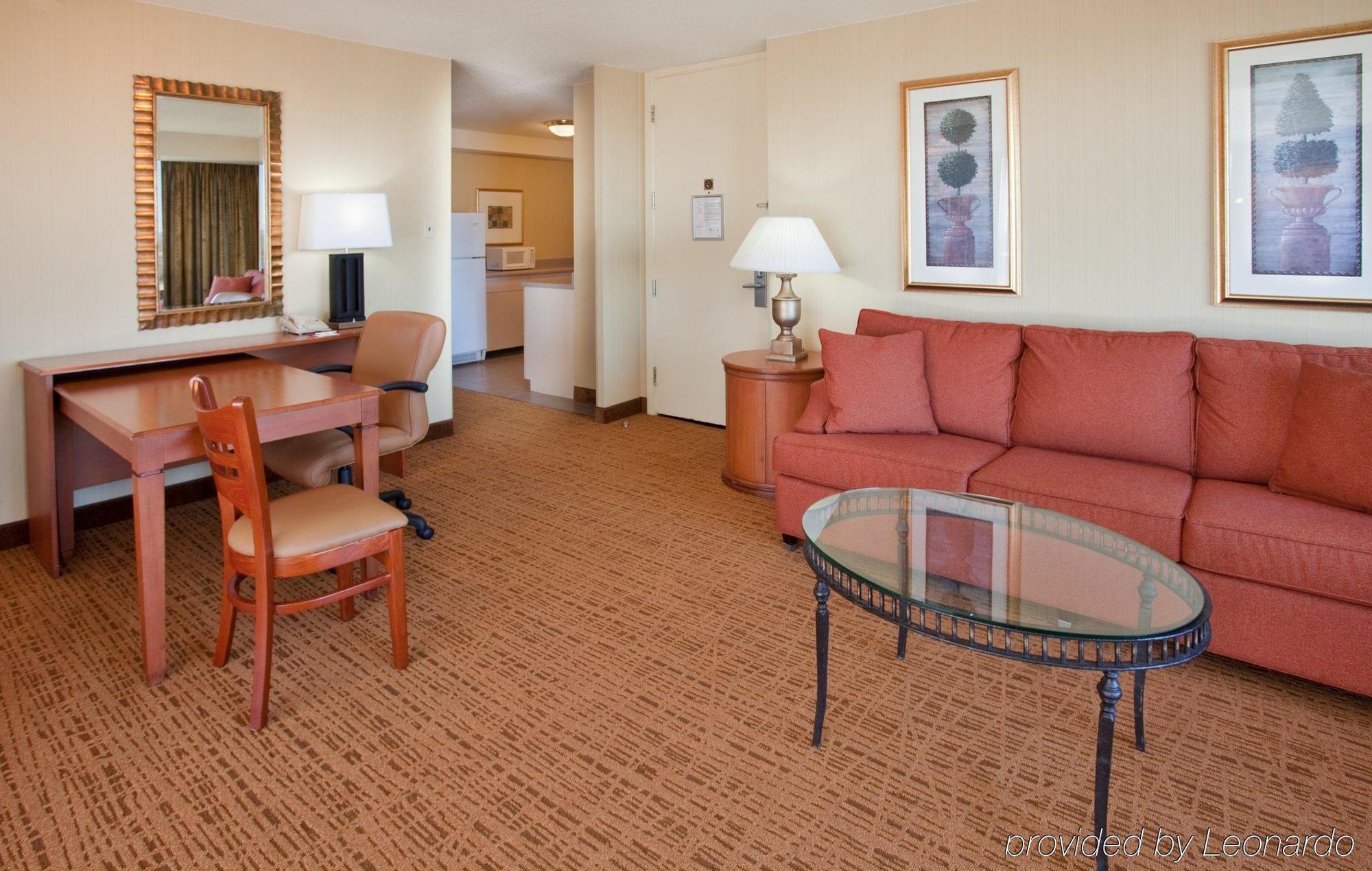 City Place Hotel Saint Louis Bagian luar foto