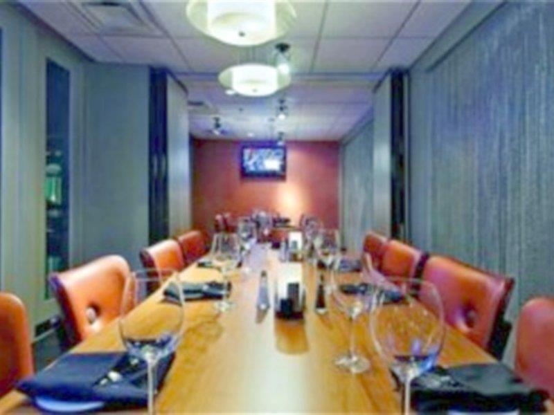 City Place Hotel Saint Louis Bagian luar foto