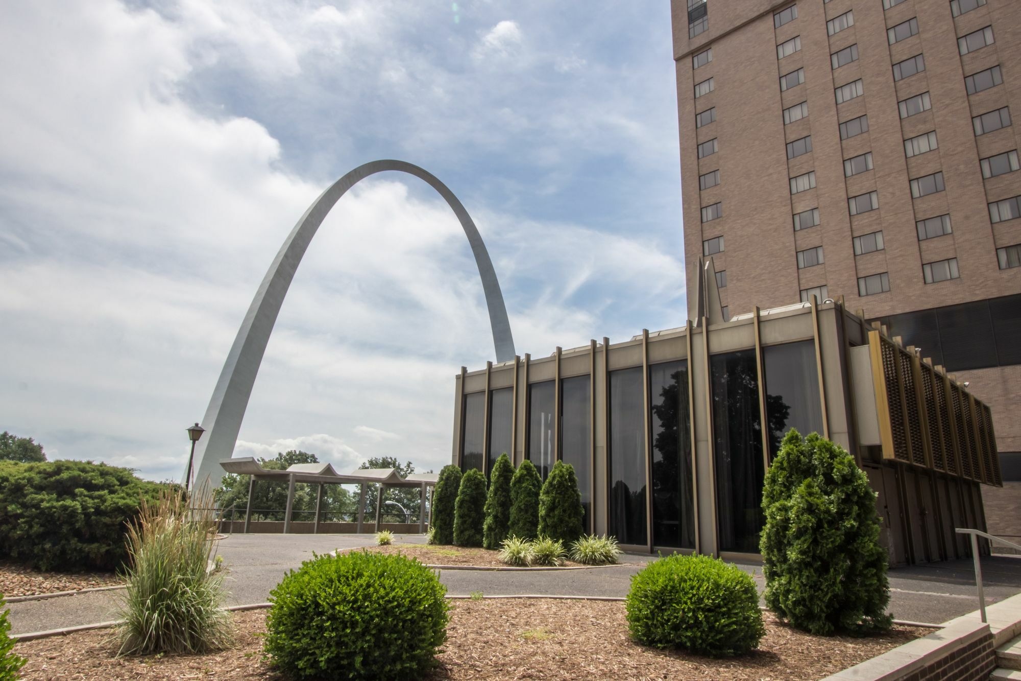 City Place Hotel Saint Louis Bagian luar foto